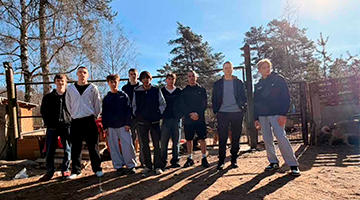 Учащиеся колледжа посетили приют для животных «Право на жизнь»