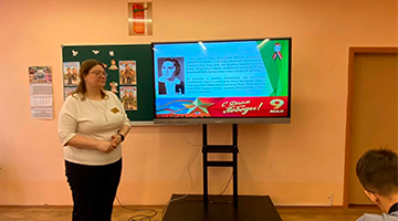 Кураторский час «Женское лицо войны» и интеллектуальная игра «День Победы» в группах 12-25 и 11-25